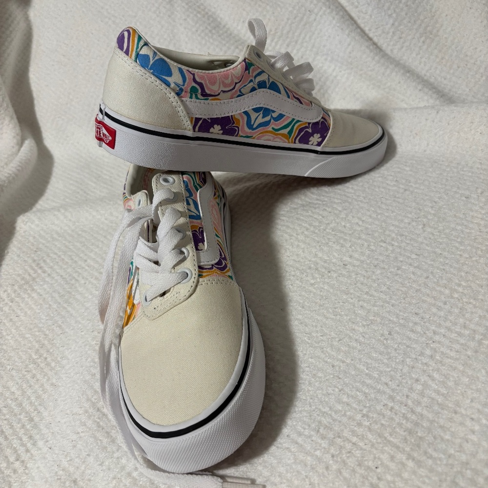 Vans Womens Shoes